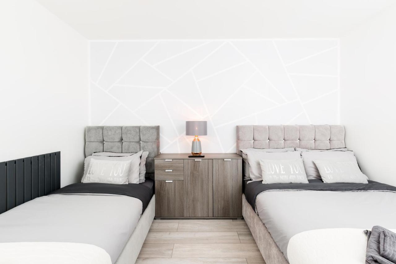 Cozy Stay In Birmingham By The Canal !! エクステリア 写真