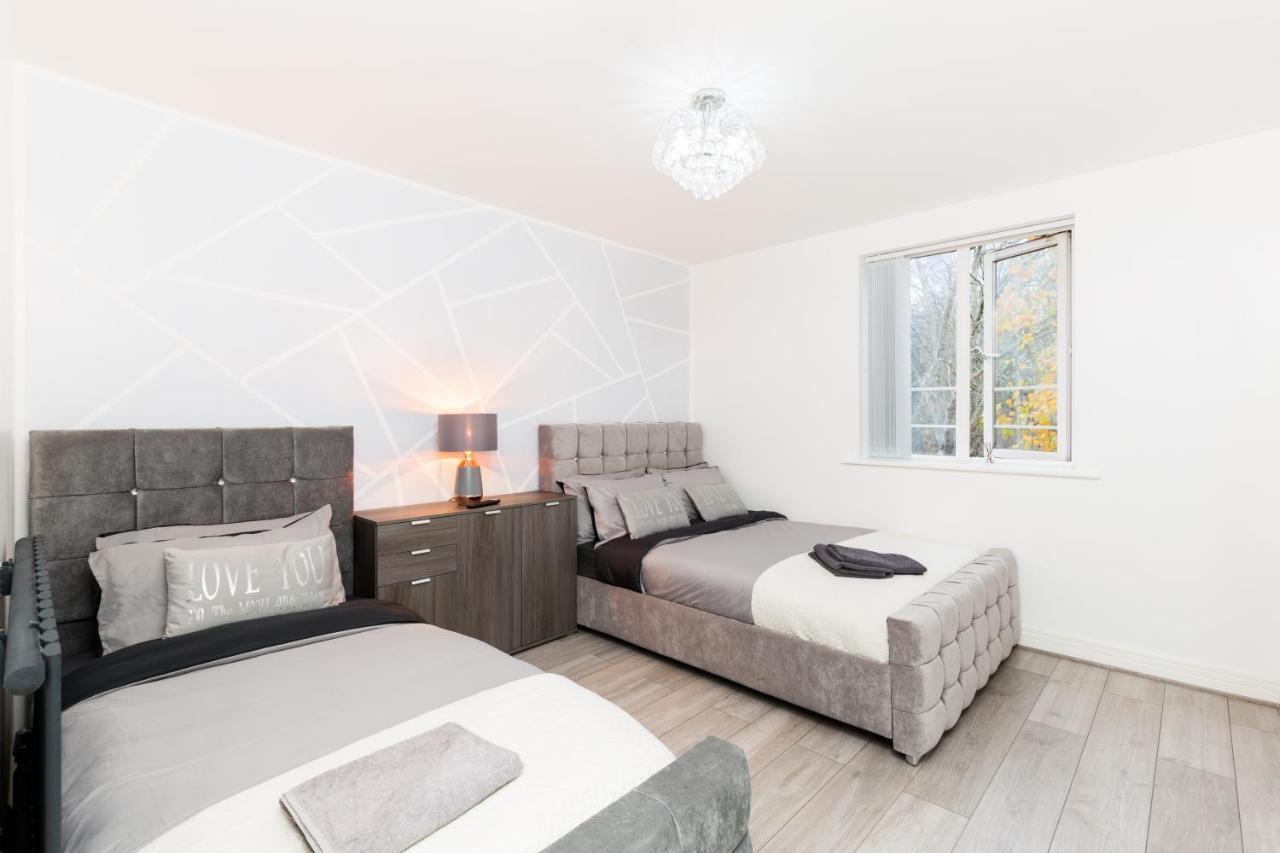 Cozy Stay In Birmingham By The Canal !! エクステリア 写真